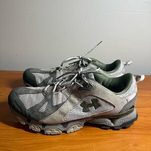 Under Armour Men's Chetco II Sneaker Olive Green Grey Athletic Workout M13
